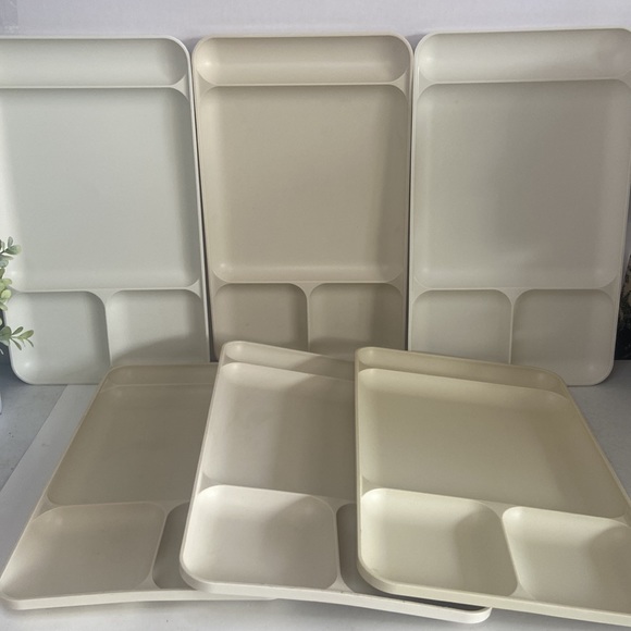 Tupperware Dining Vintage Tupperware Divided Food Tray Set Of 6